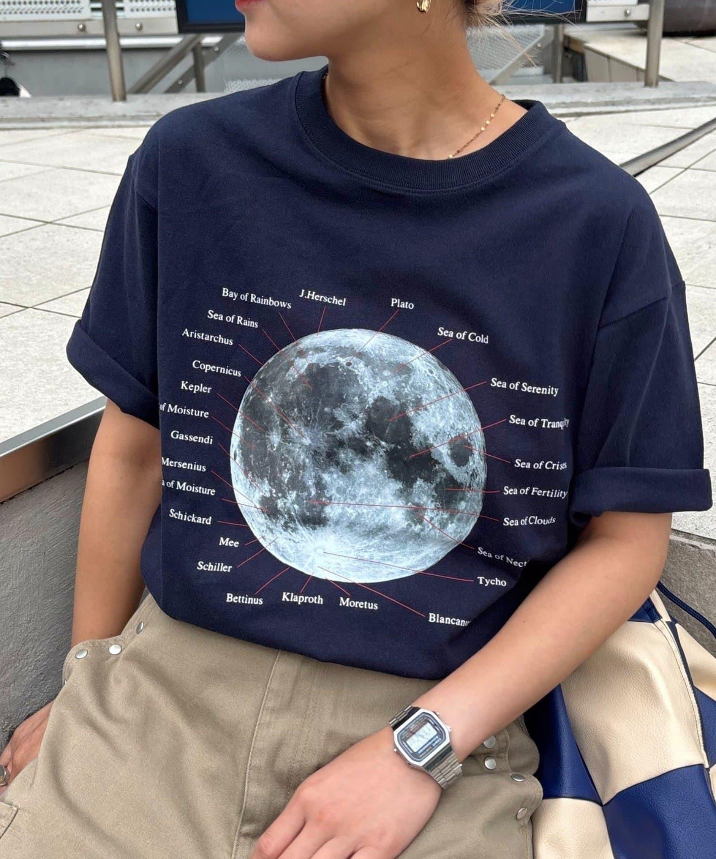 162816304