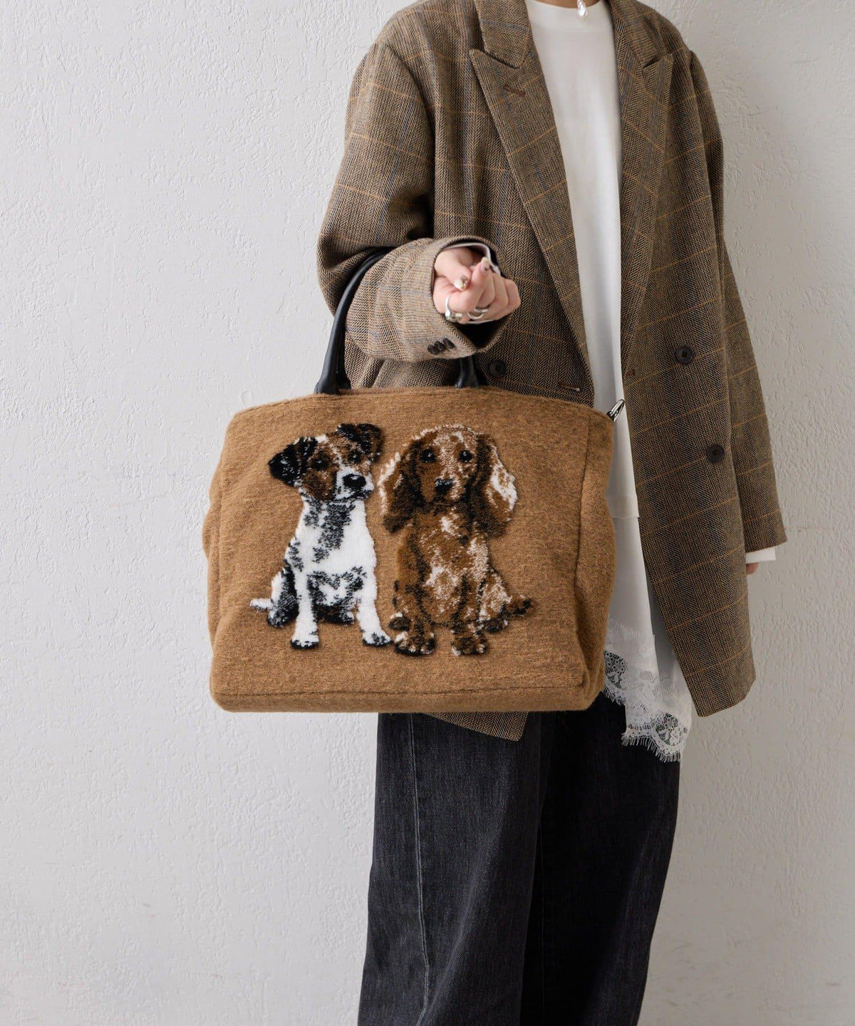 174108557