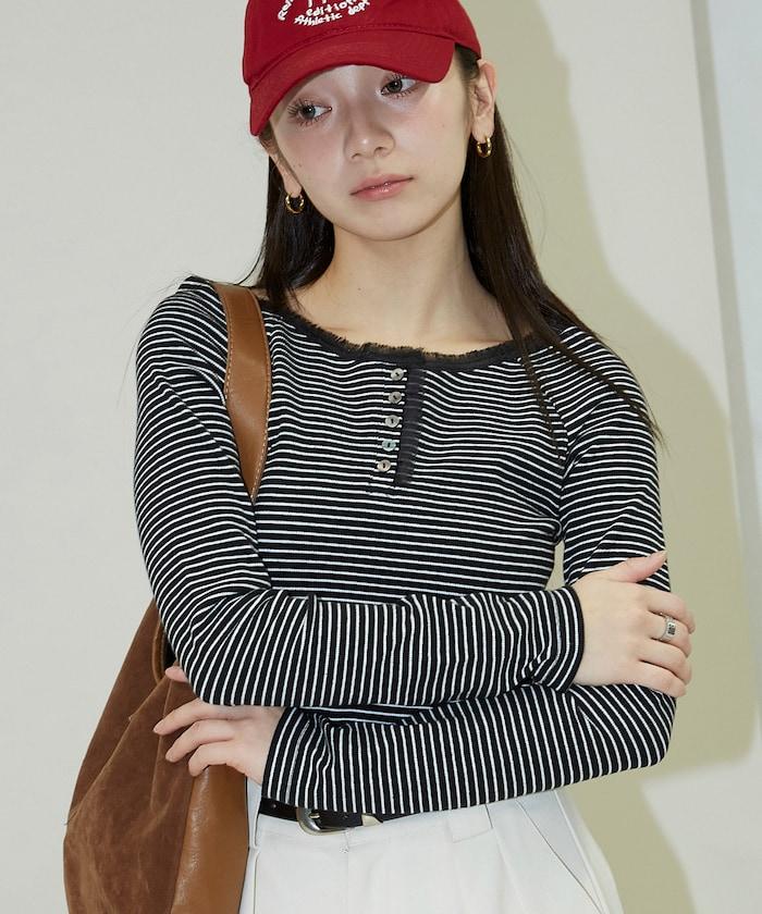 169050425