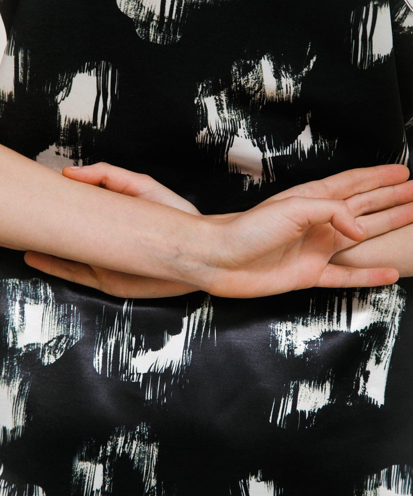 169496181