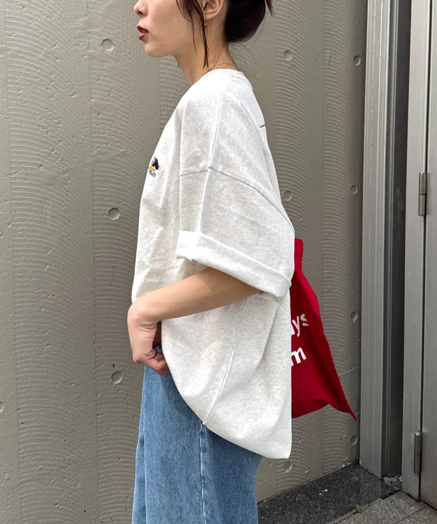 170548235
