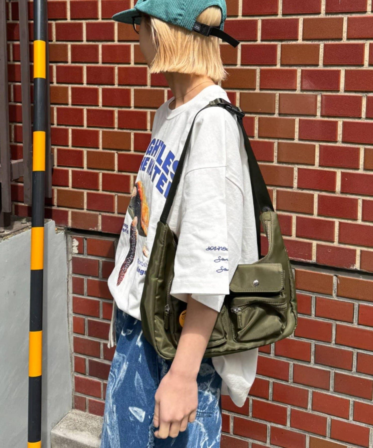 170120607