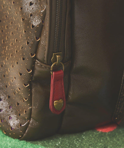 172775147