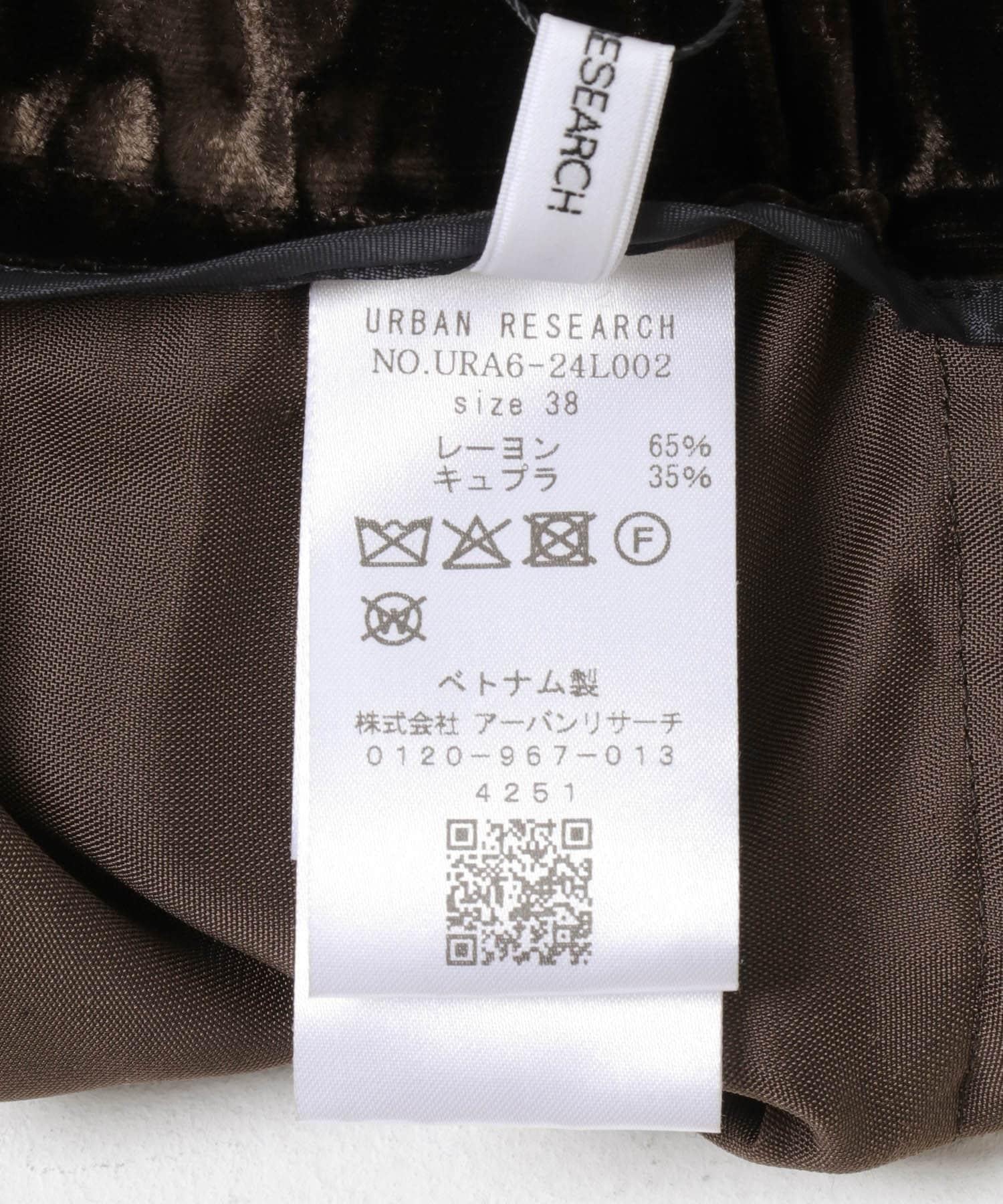 166135829