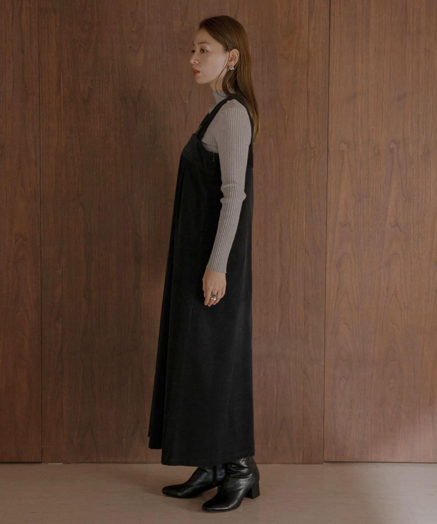 166092846