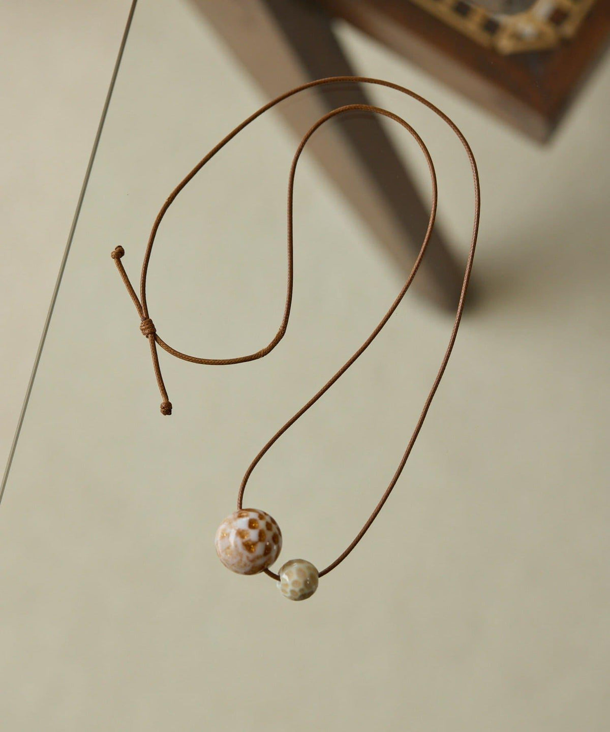 173260519