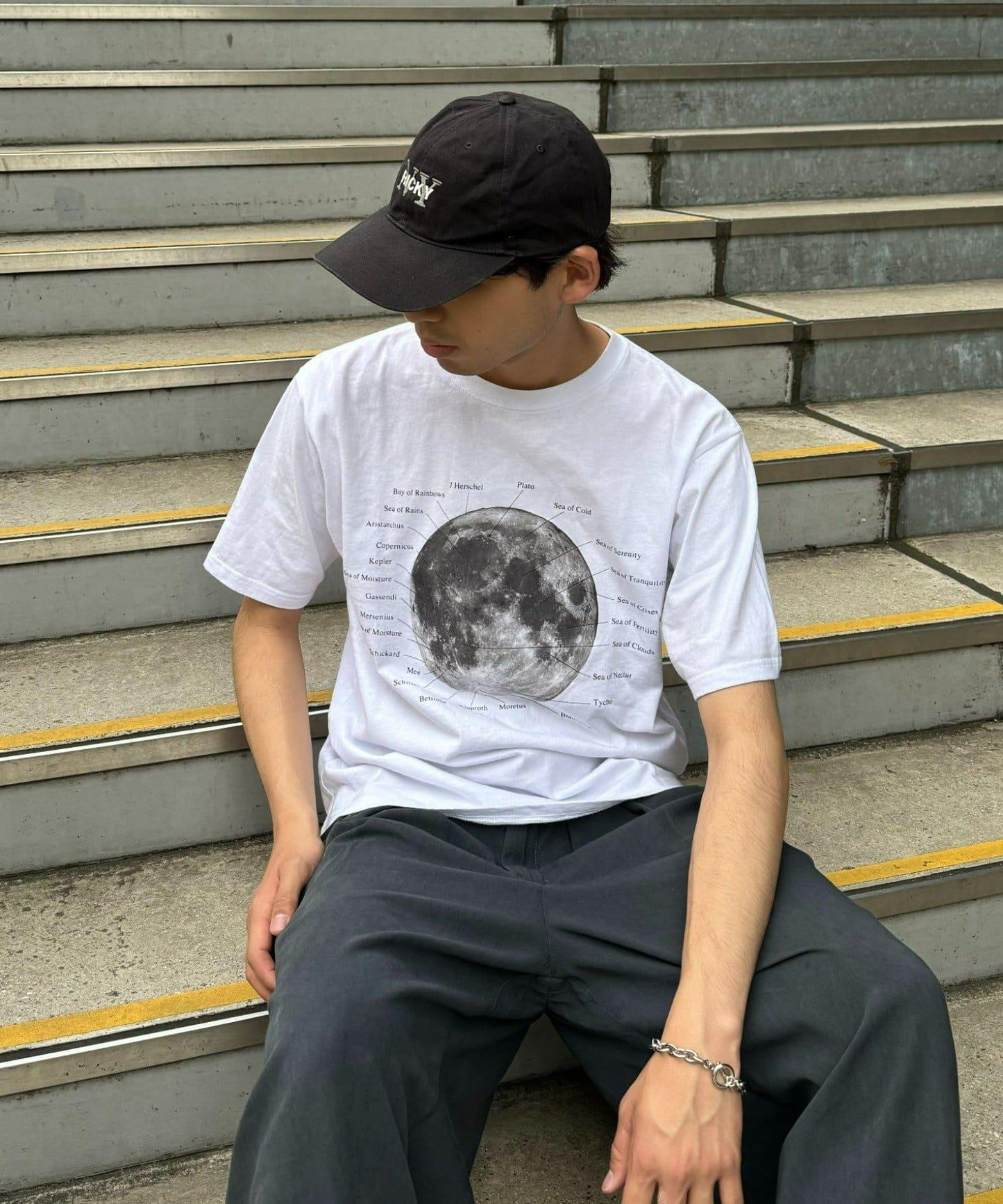 155072685