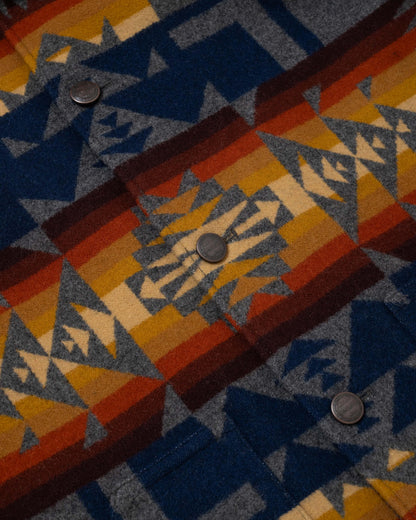 172850827