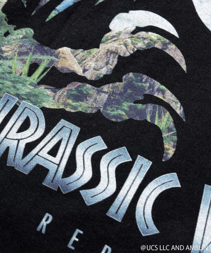 165667690
