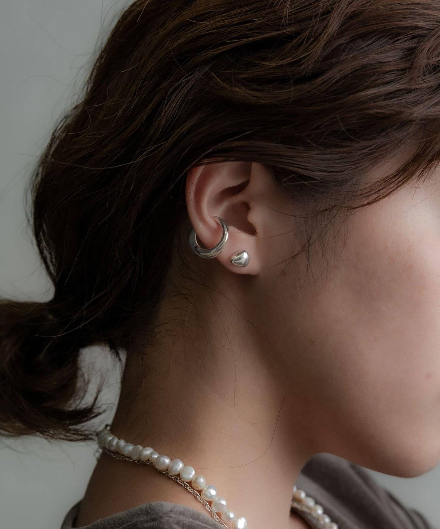 166084766