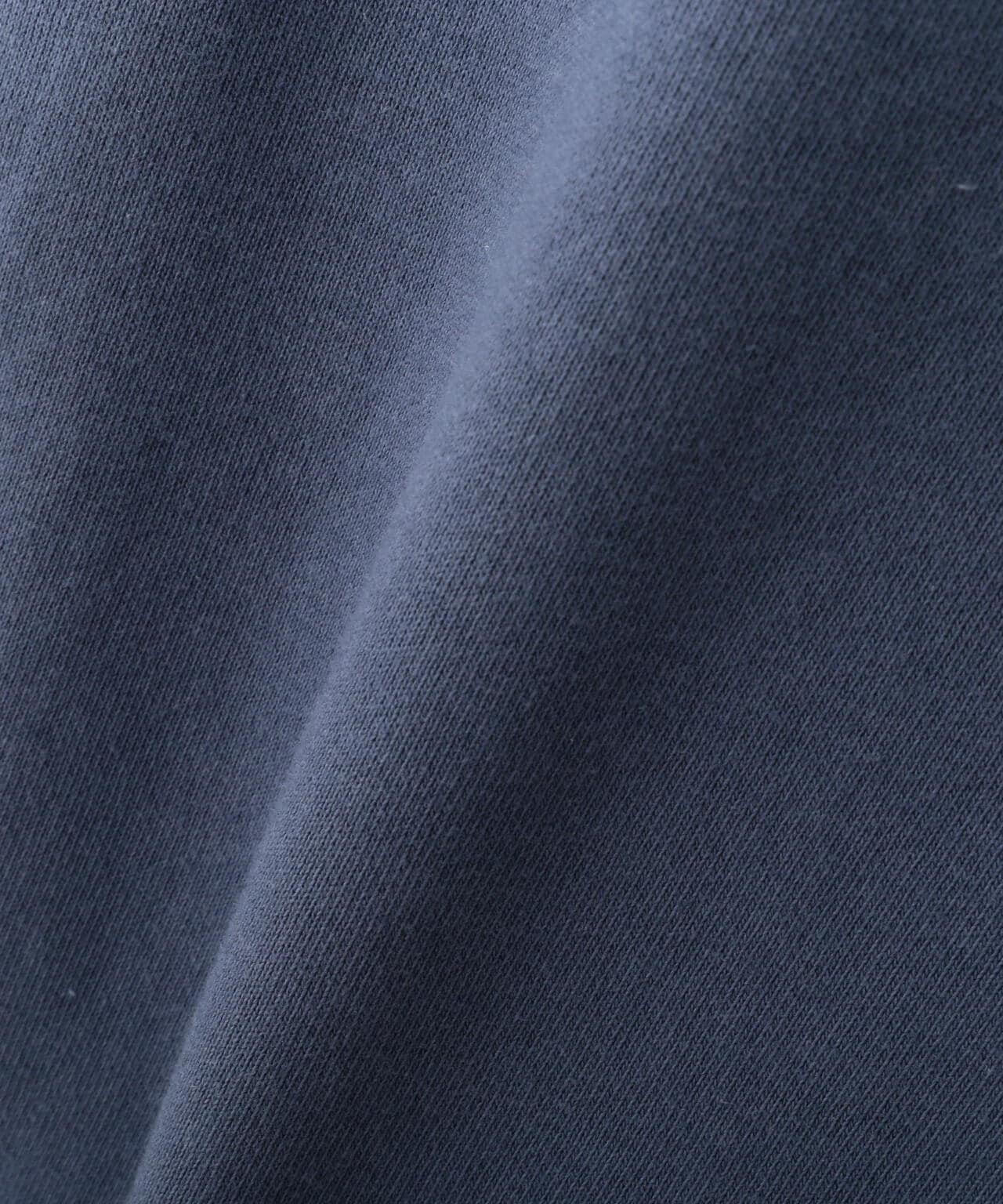 153957858