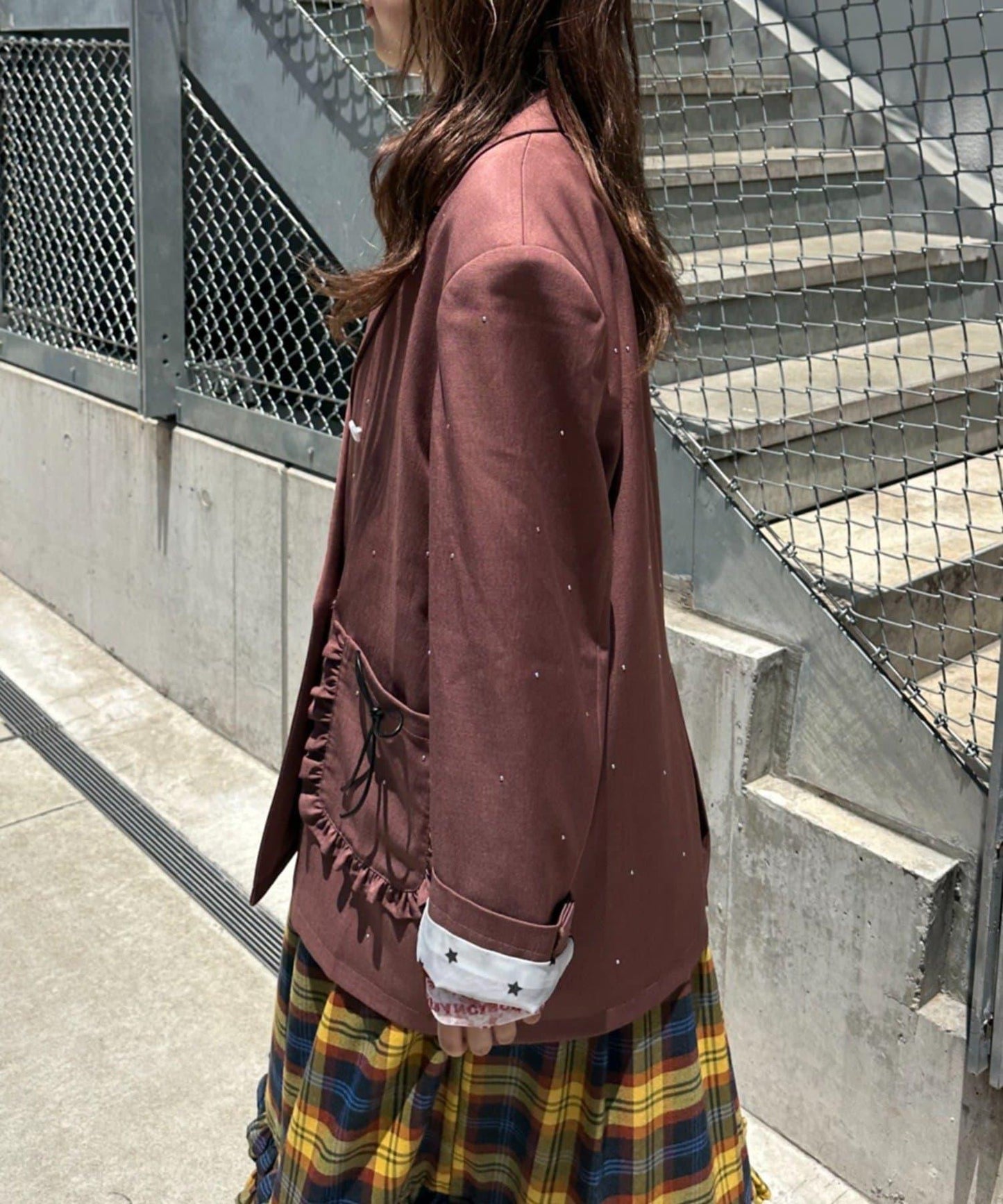 173010563
