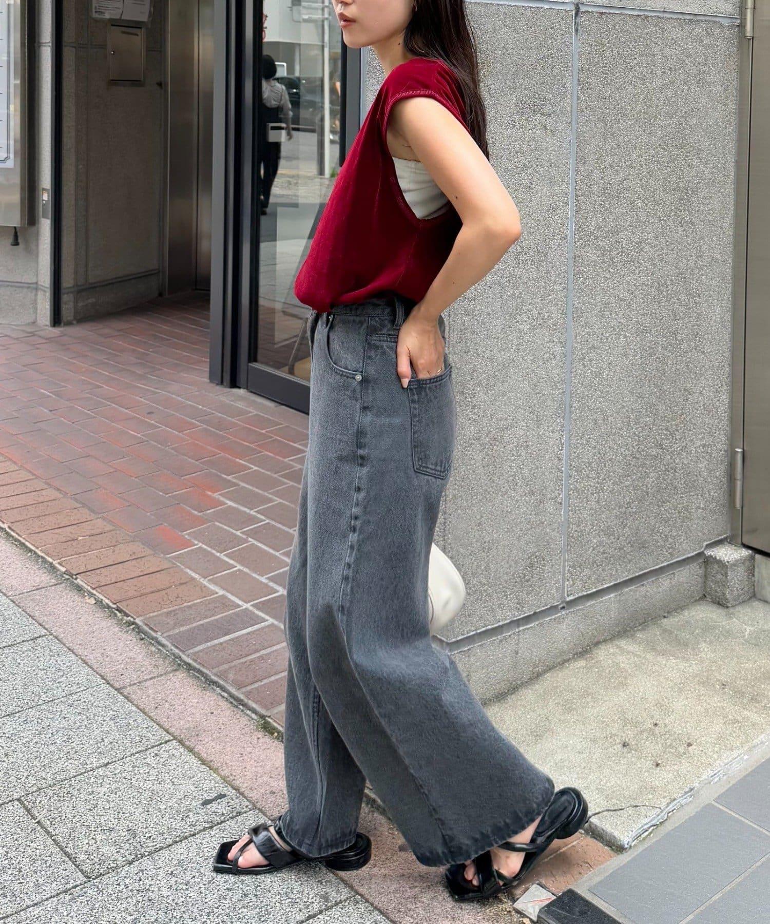 163043524