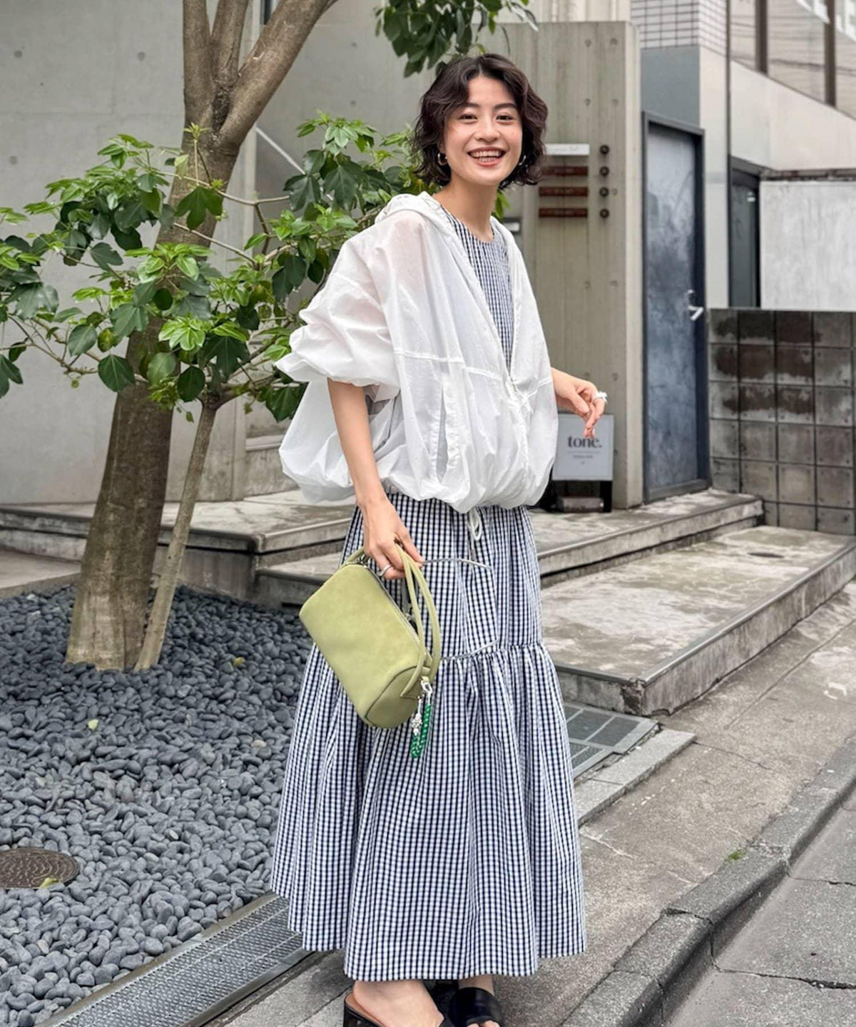 170631268