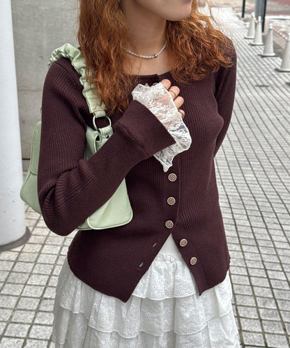 173525945