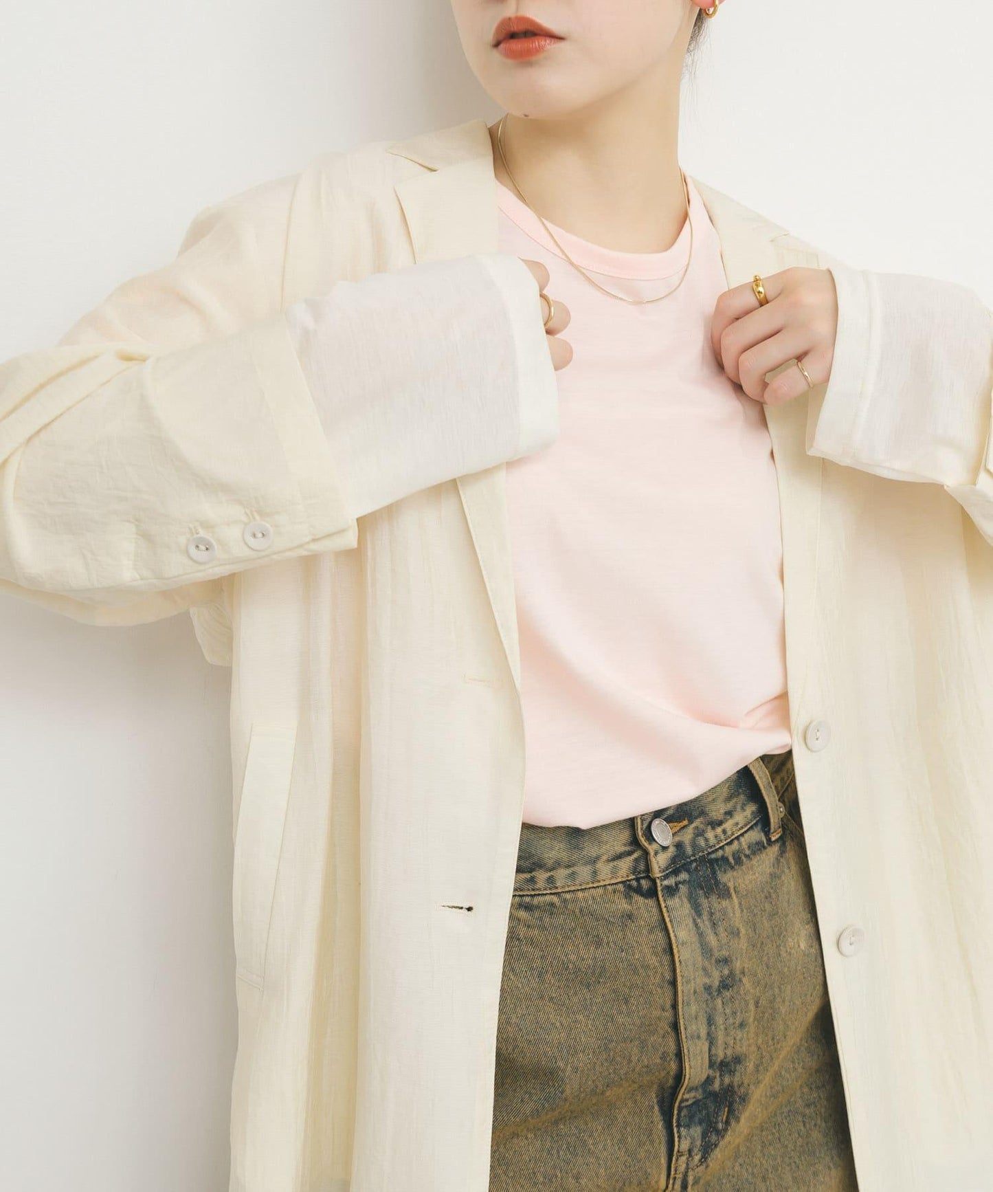 166028142