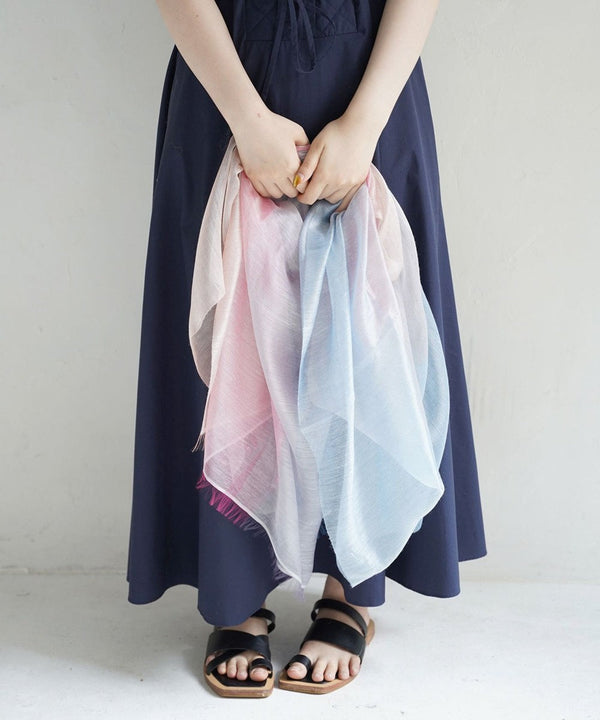 100427668
