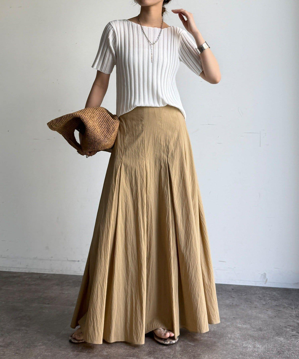 171146437