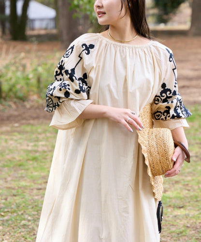 171100128