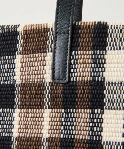 170091876
