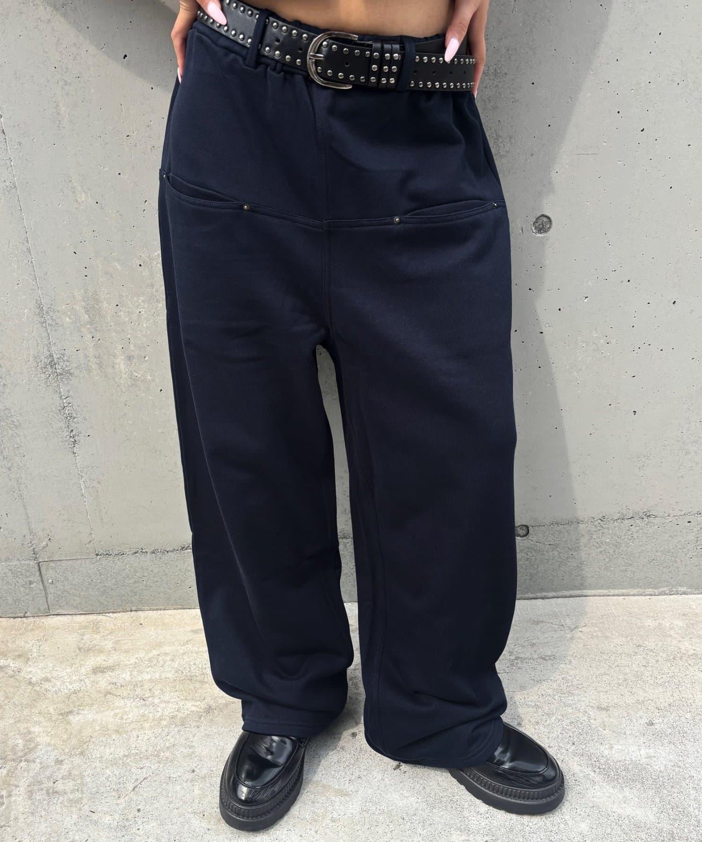 163050634