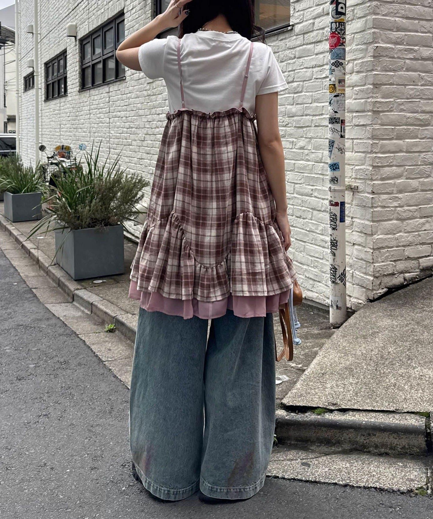 170042210