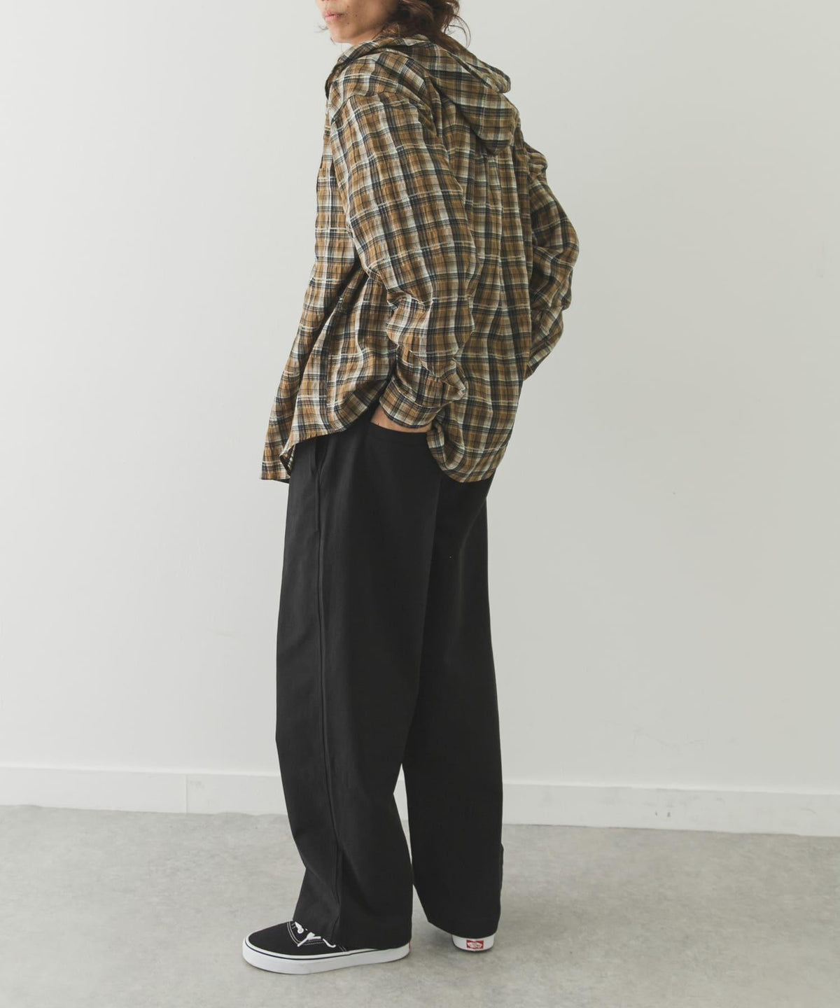 172864252