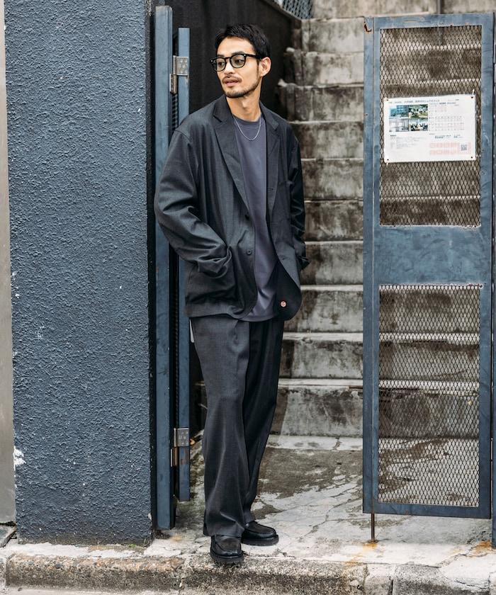 166726182