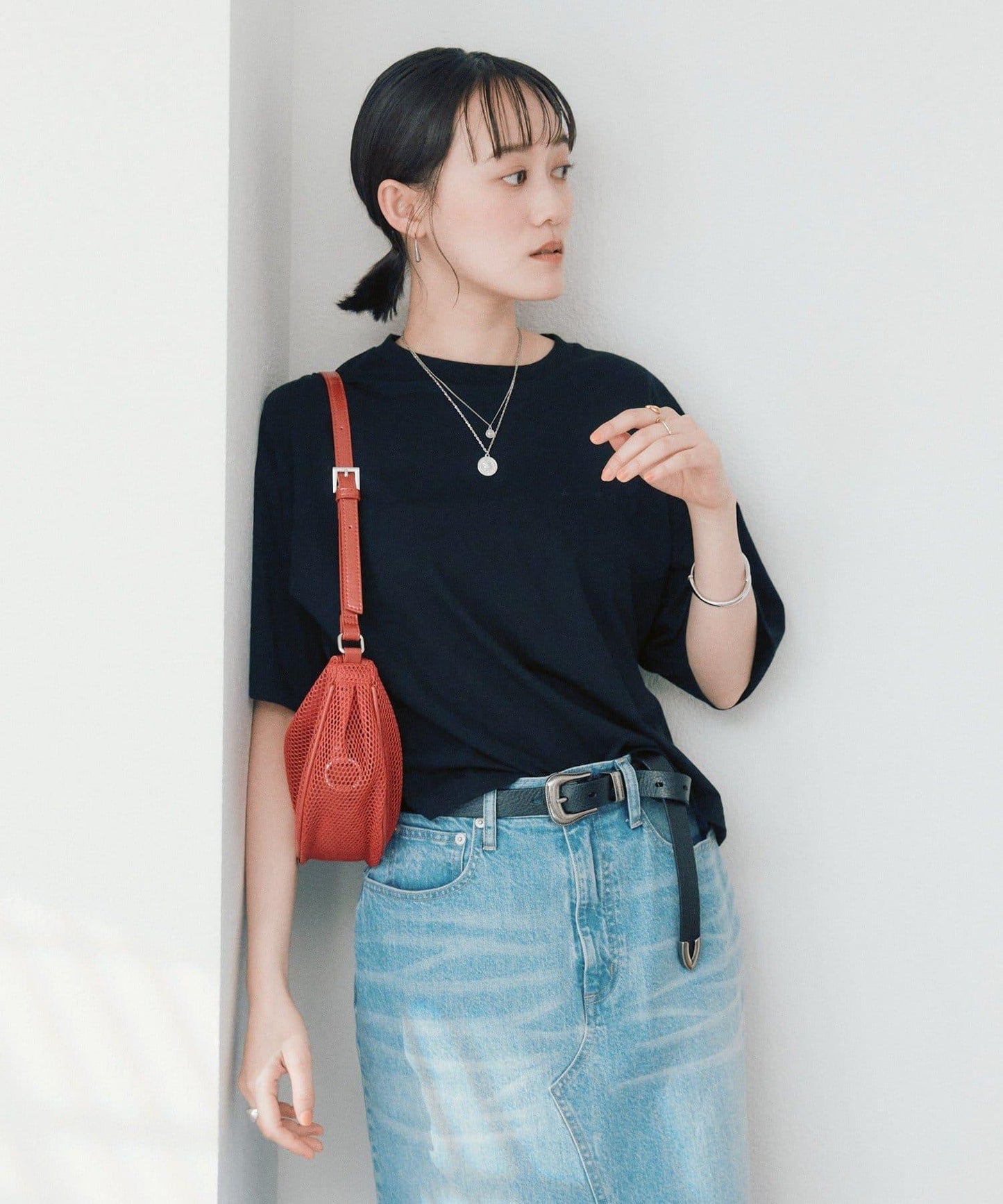 170496053