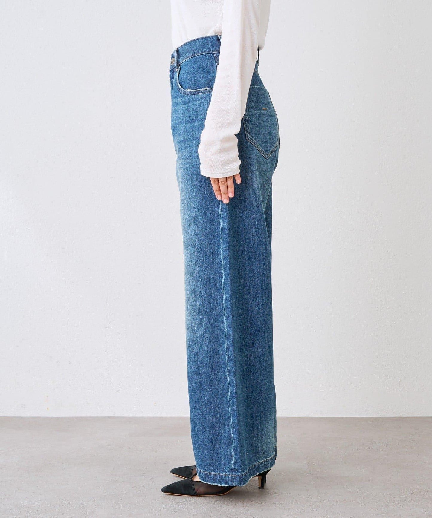 167613933