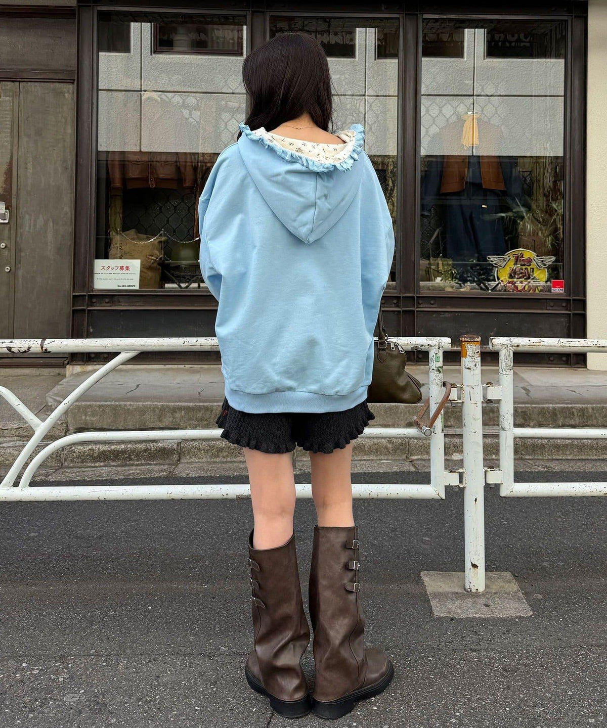 169528843