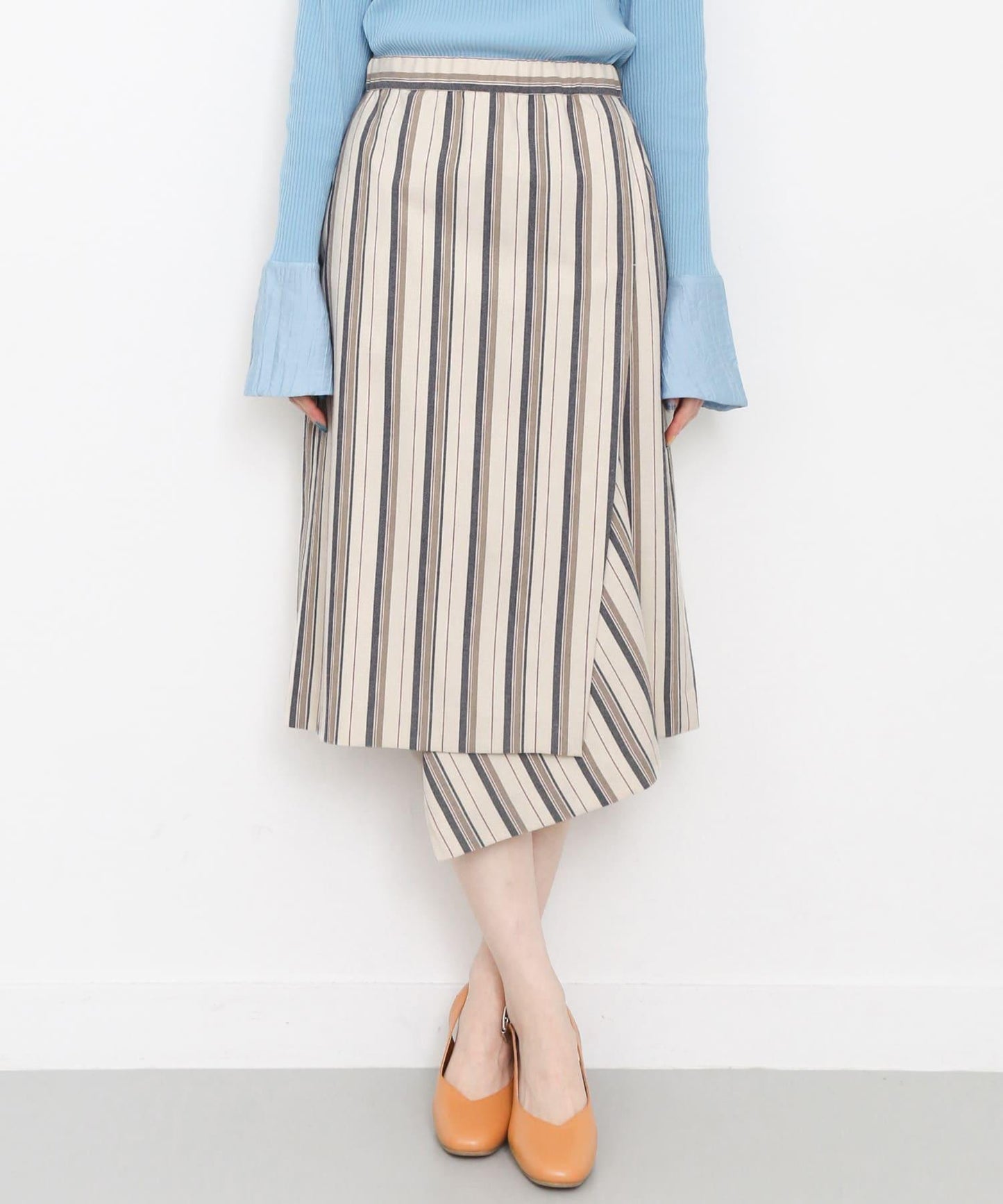 162170436