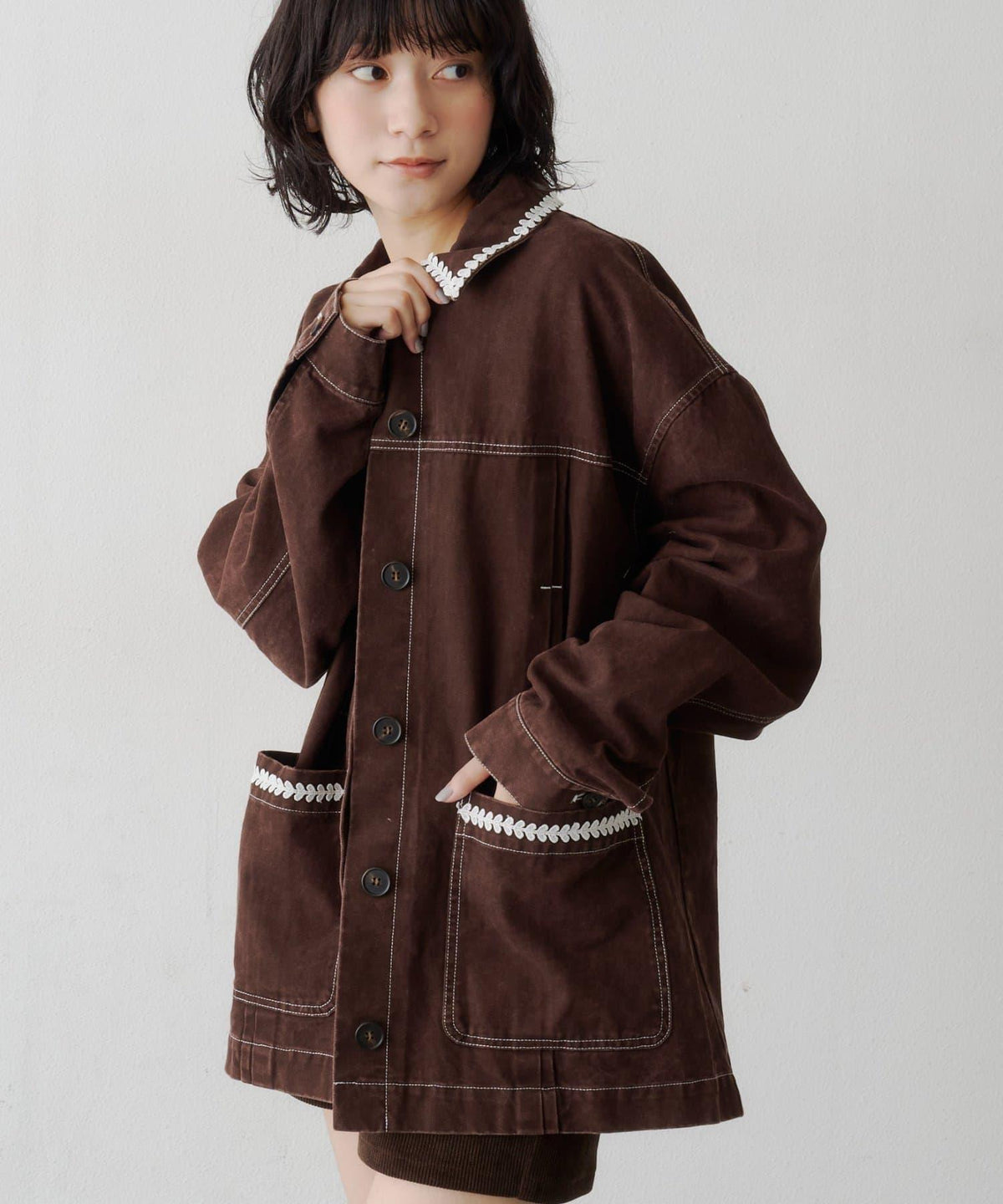 173399746