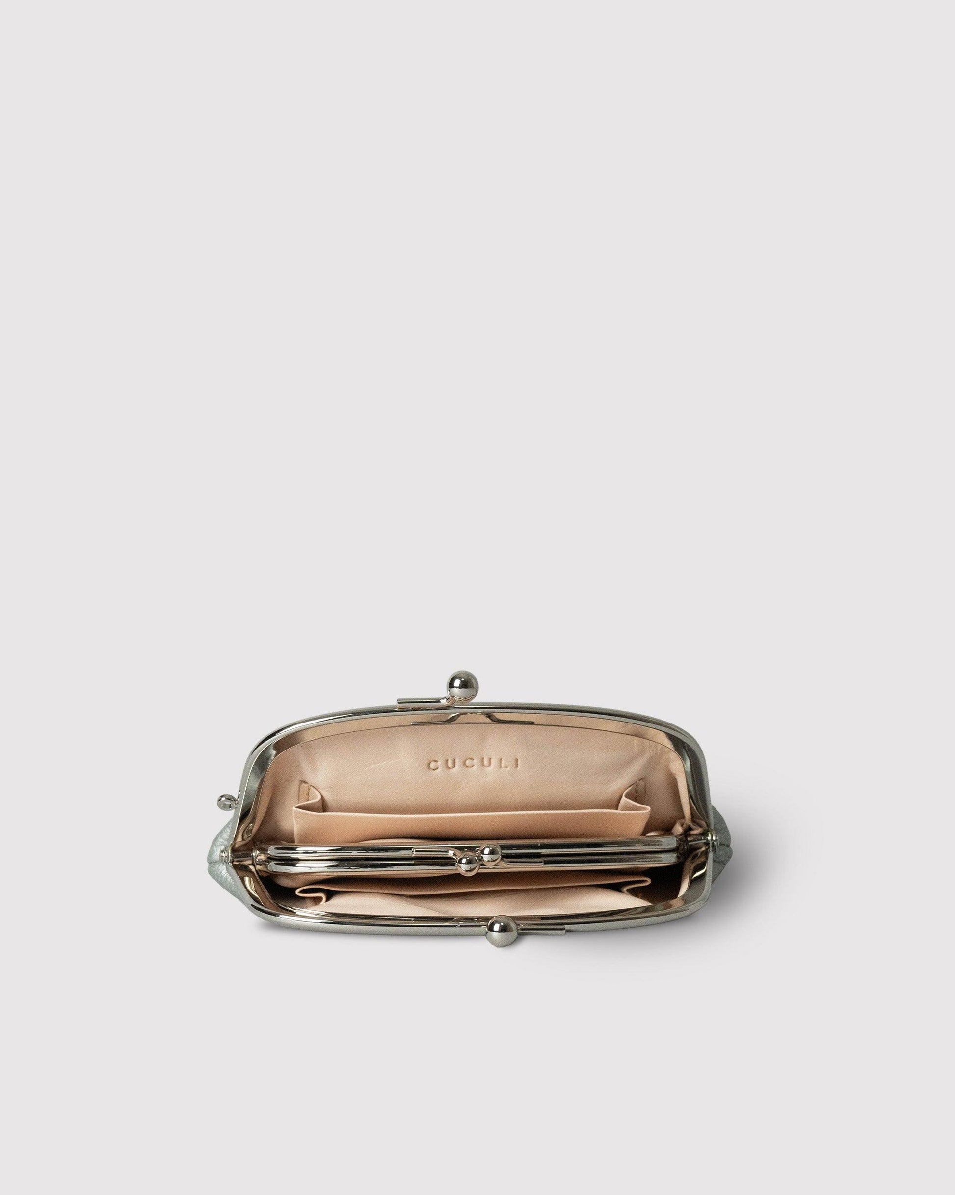 172573241