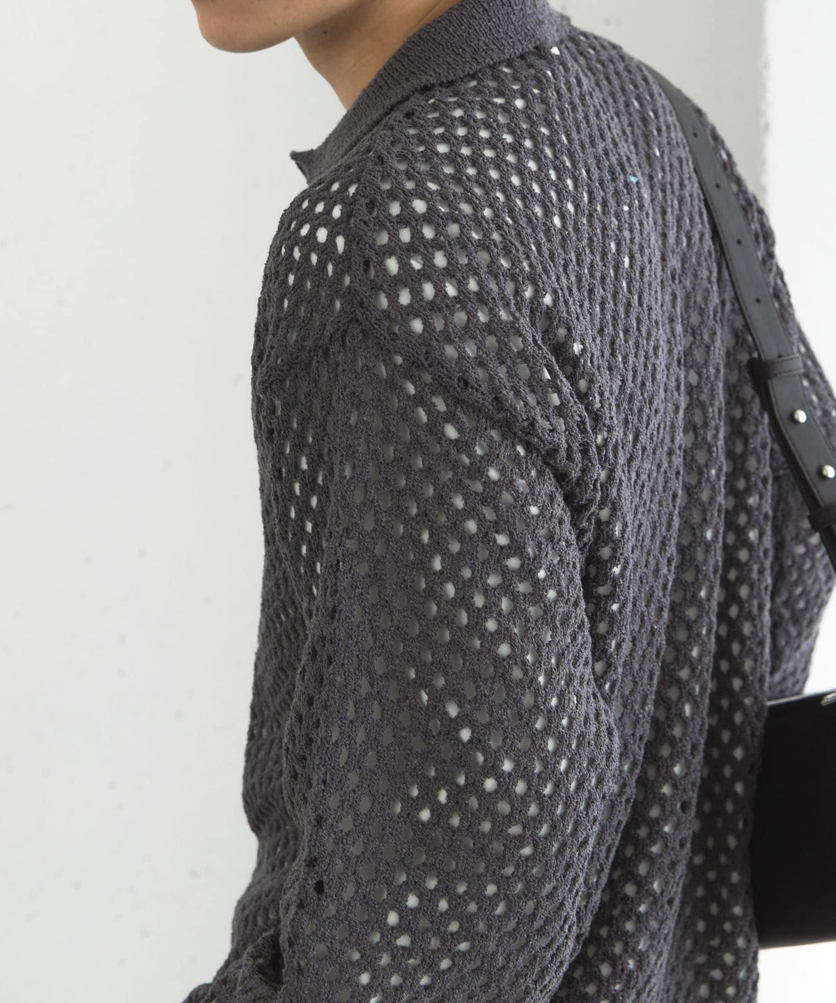 166070538
