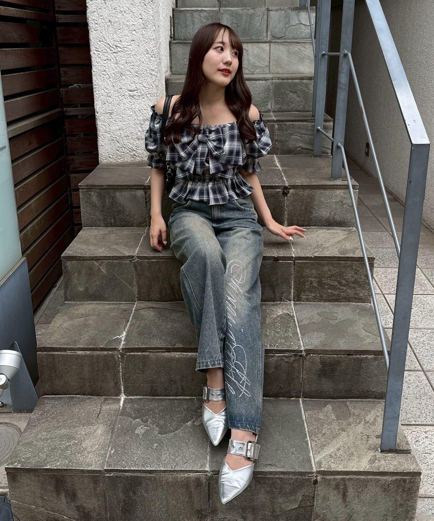170581202