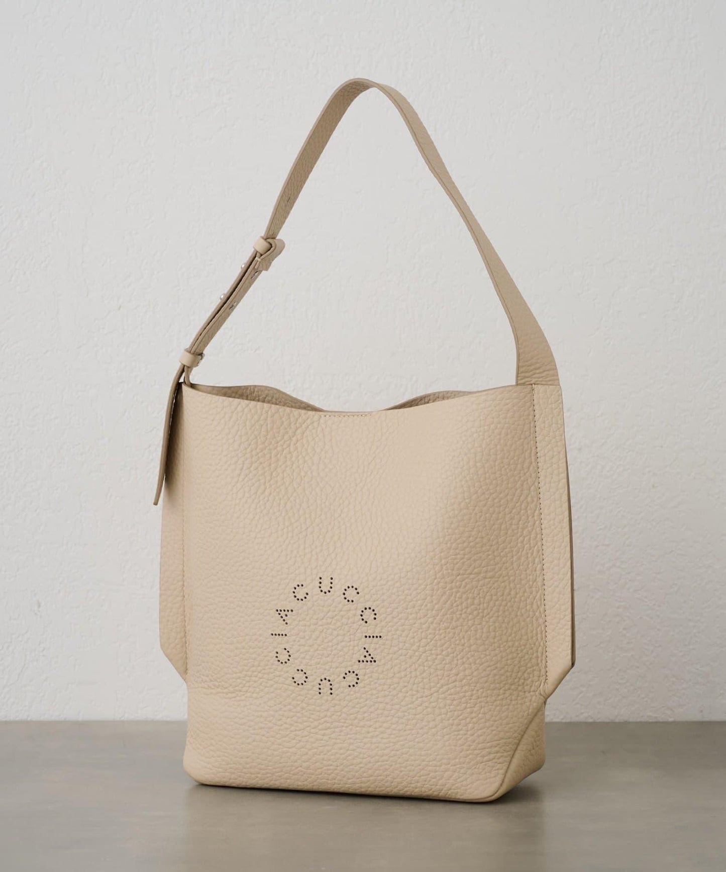 163967260