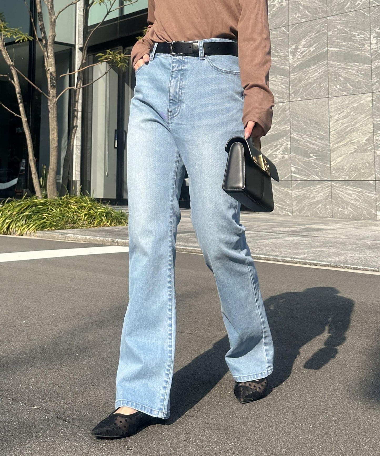 151103229