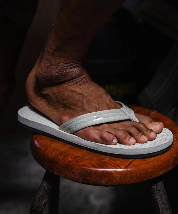 169943245