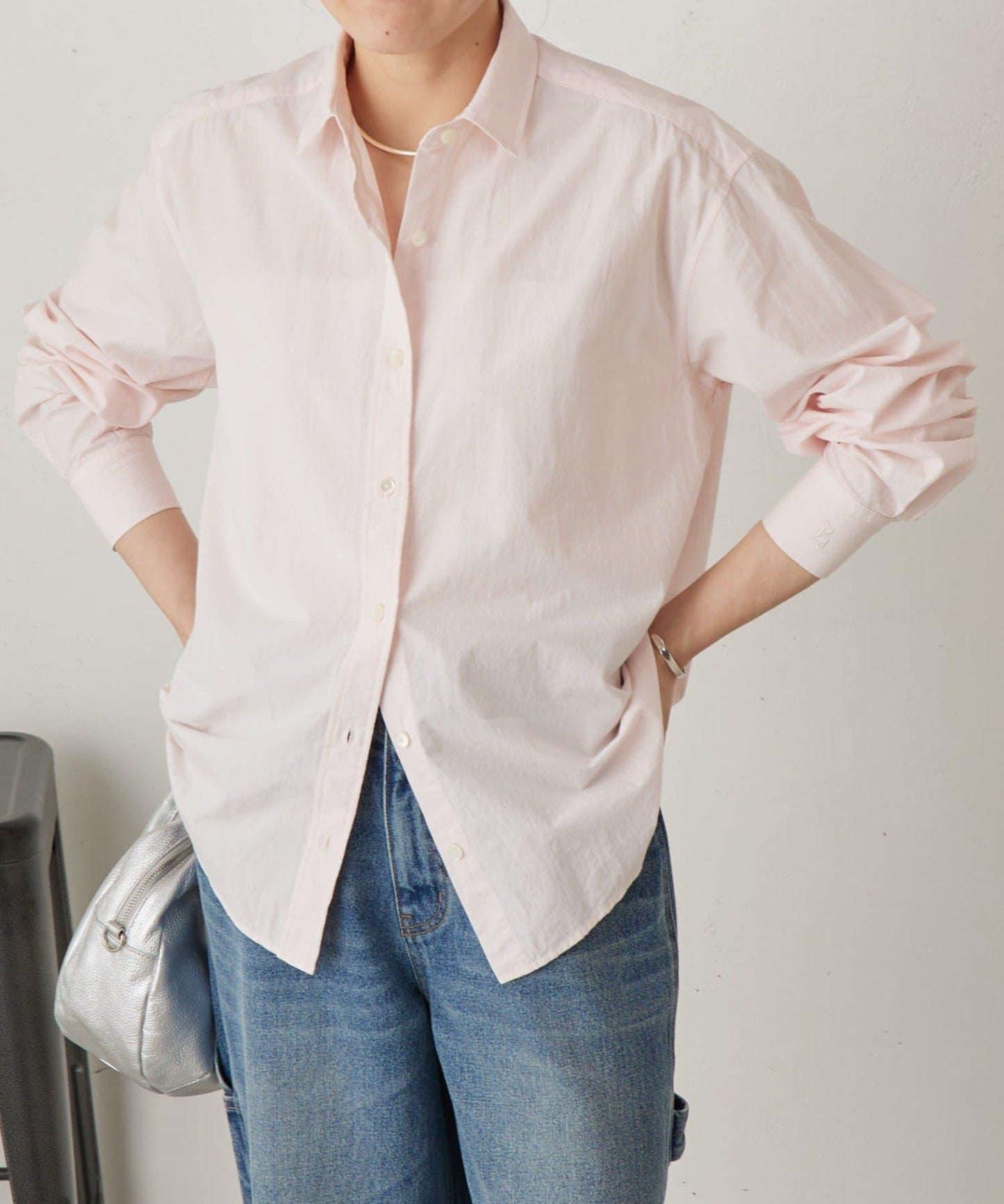 169174749