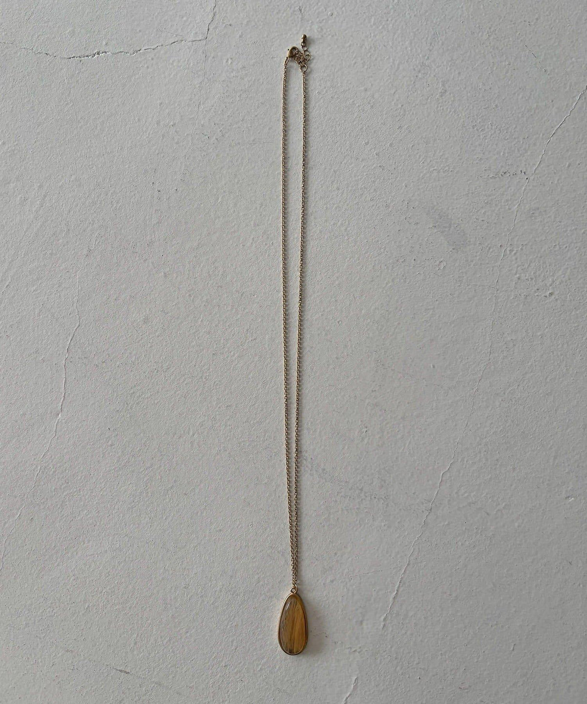 173801540