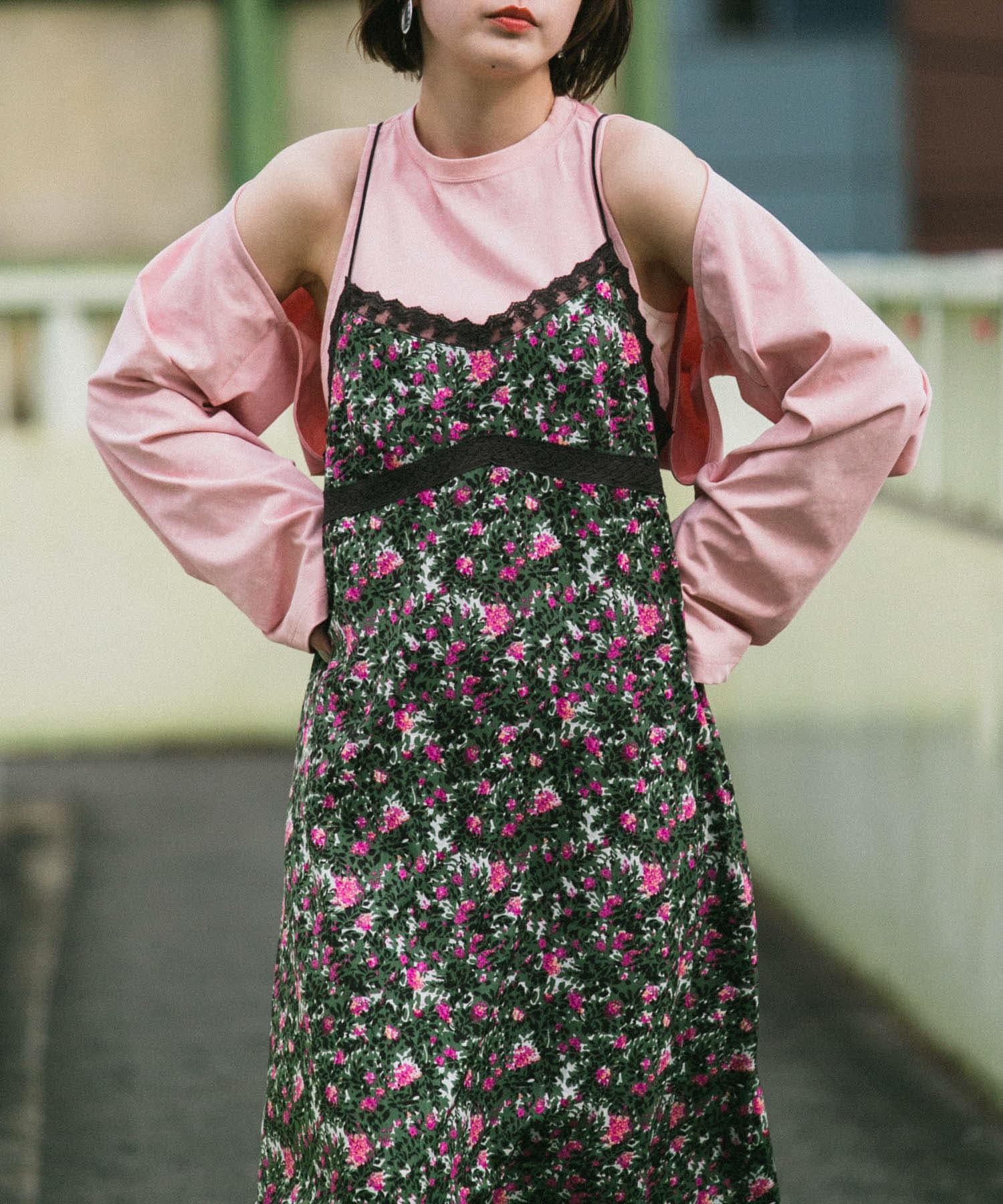 166032821