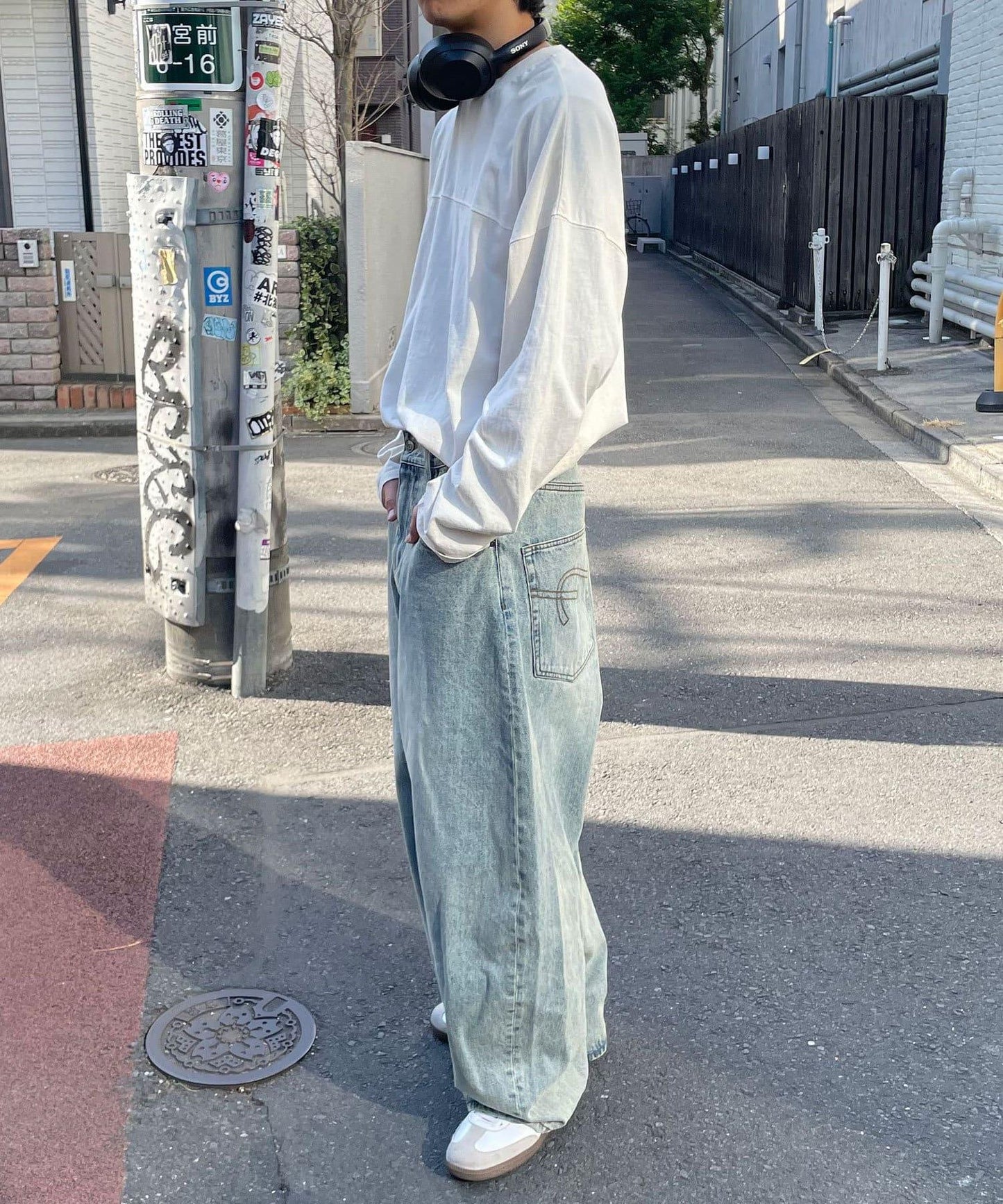 150694858