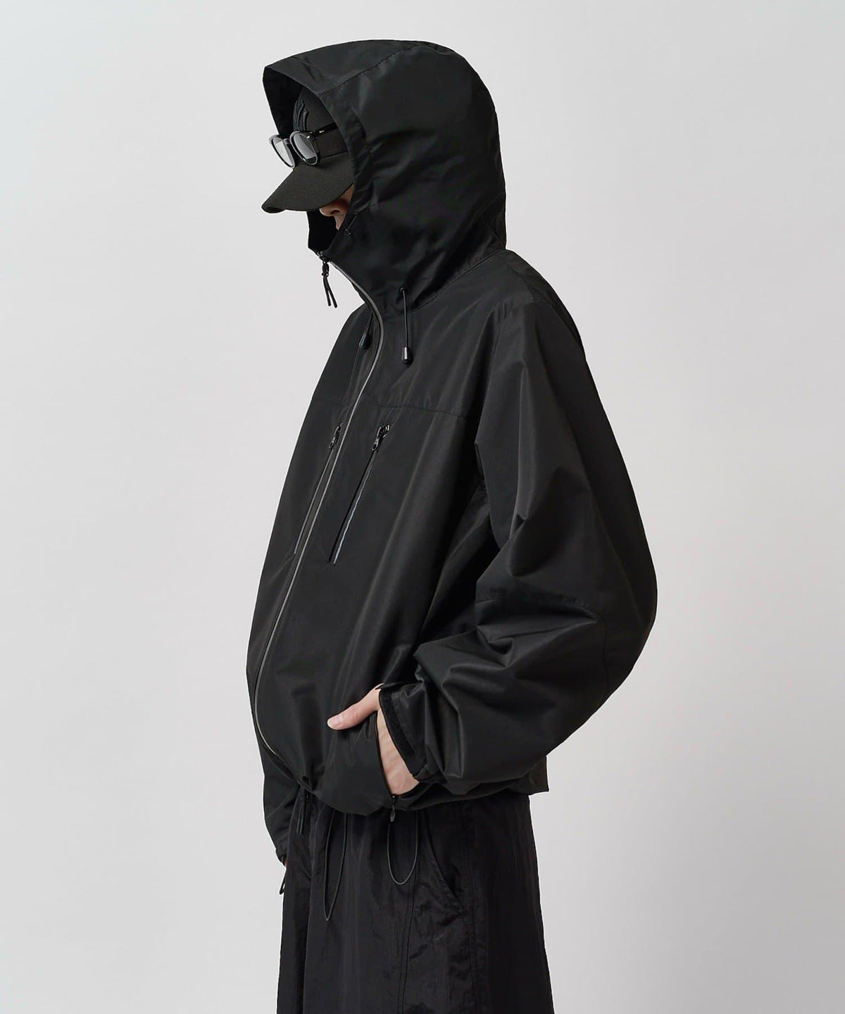 172606412