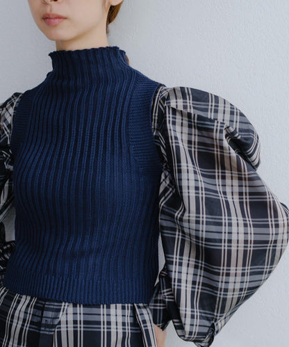 167156523