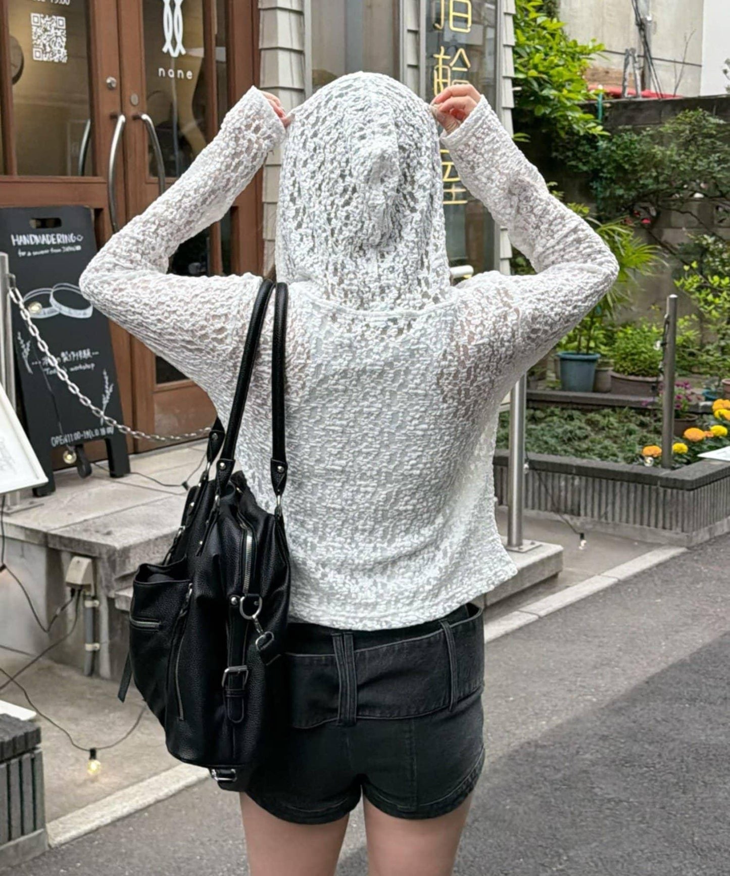 170595955