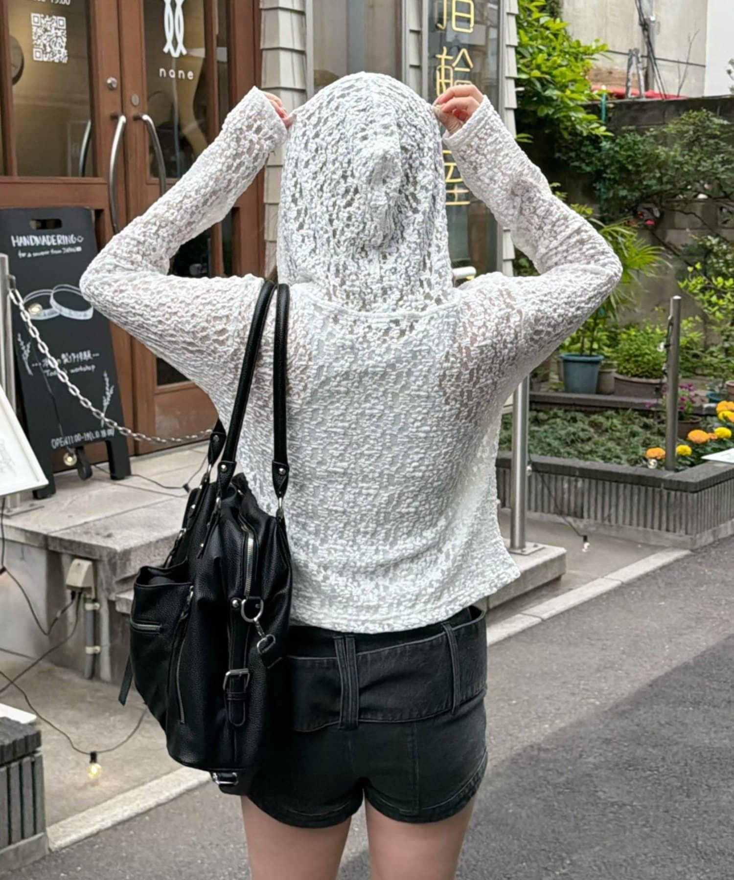 170595955