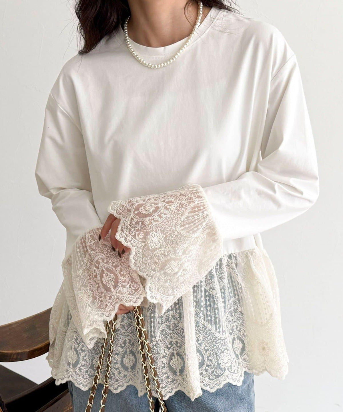 168495730