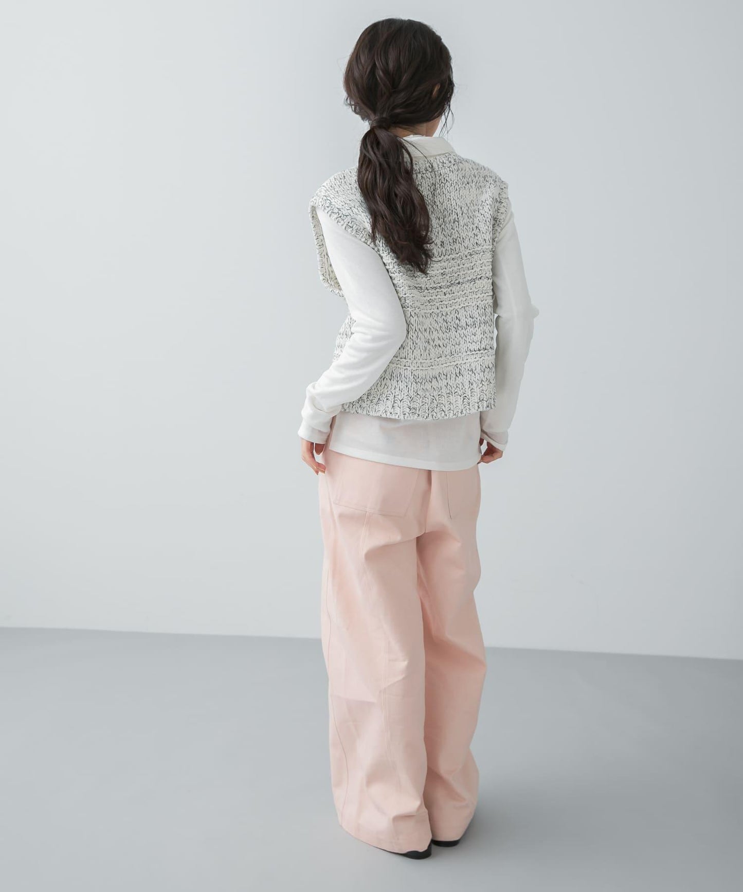 168143744