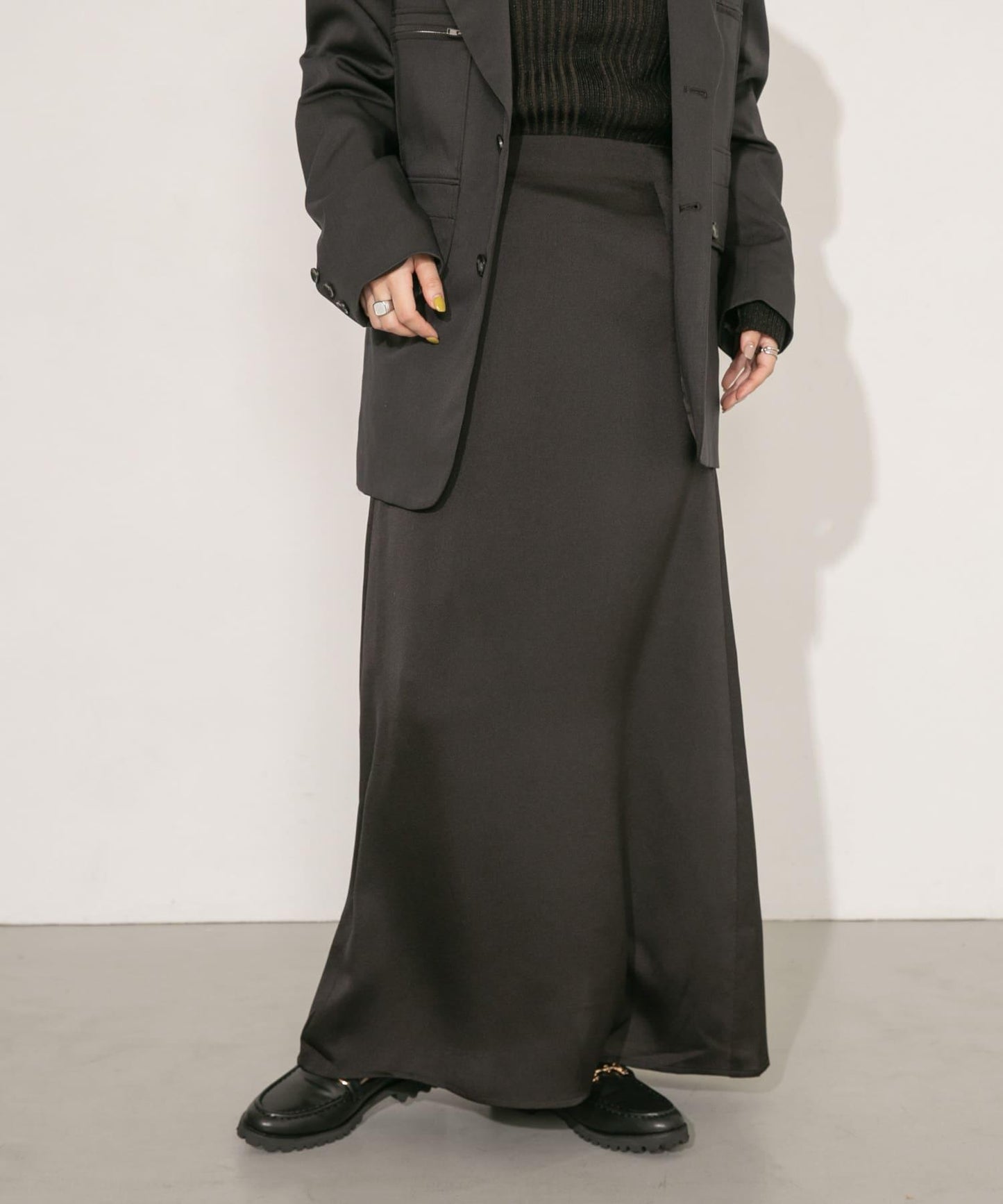 162707979